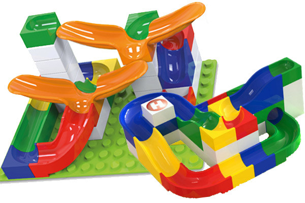 Combinatie pakket met onderdelen en schommel.