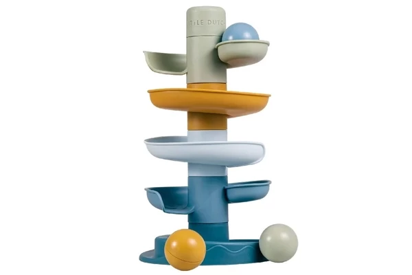 Vijf onderdelen en drie balletjes