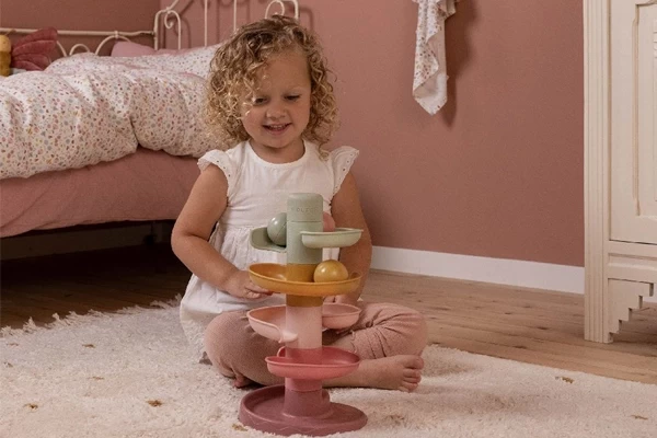 Afmeting: 18x18x30 cm