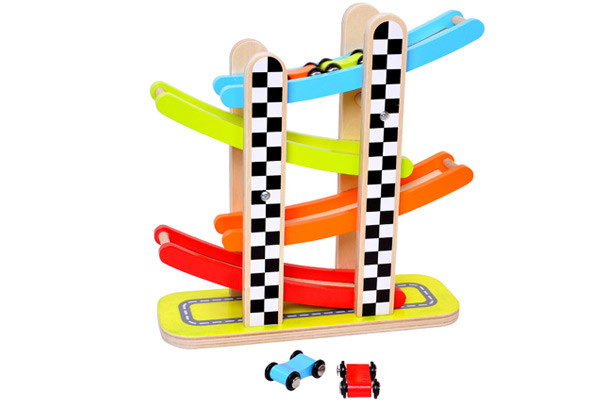 Houten knikkerbaan van Tooky Toy.